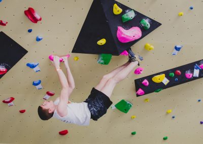 upside-down climbing